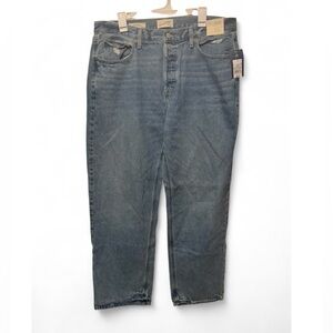 Universal Threads Women’s Mid Rise 90s Baggy Size 14Regular